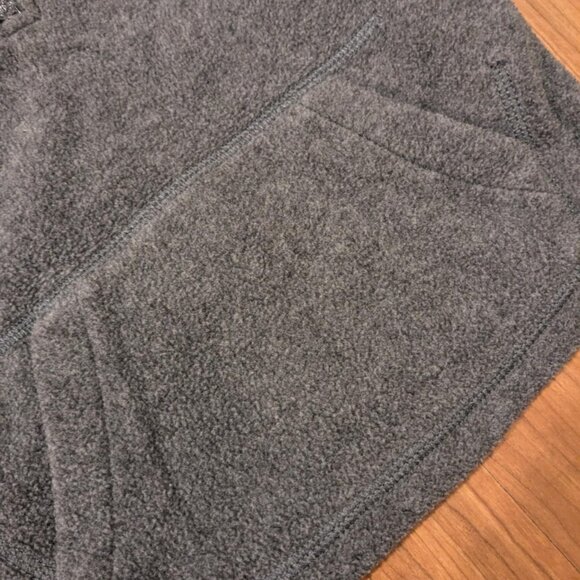 NEW 2T Boys The Children's Place Half Zip Mock Turtle Neck Fleece Sweater - Picture 2 of 4